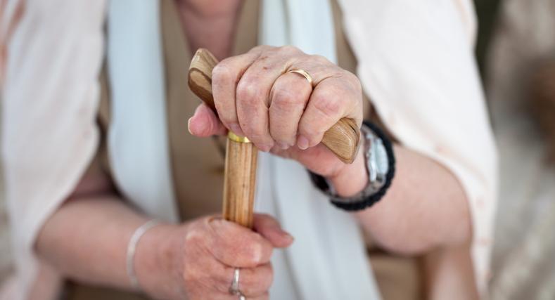 为什么带状疱疹好了还疼,带状疱疹为什么越治疗越严重了