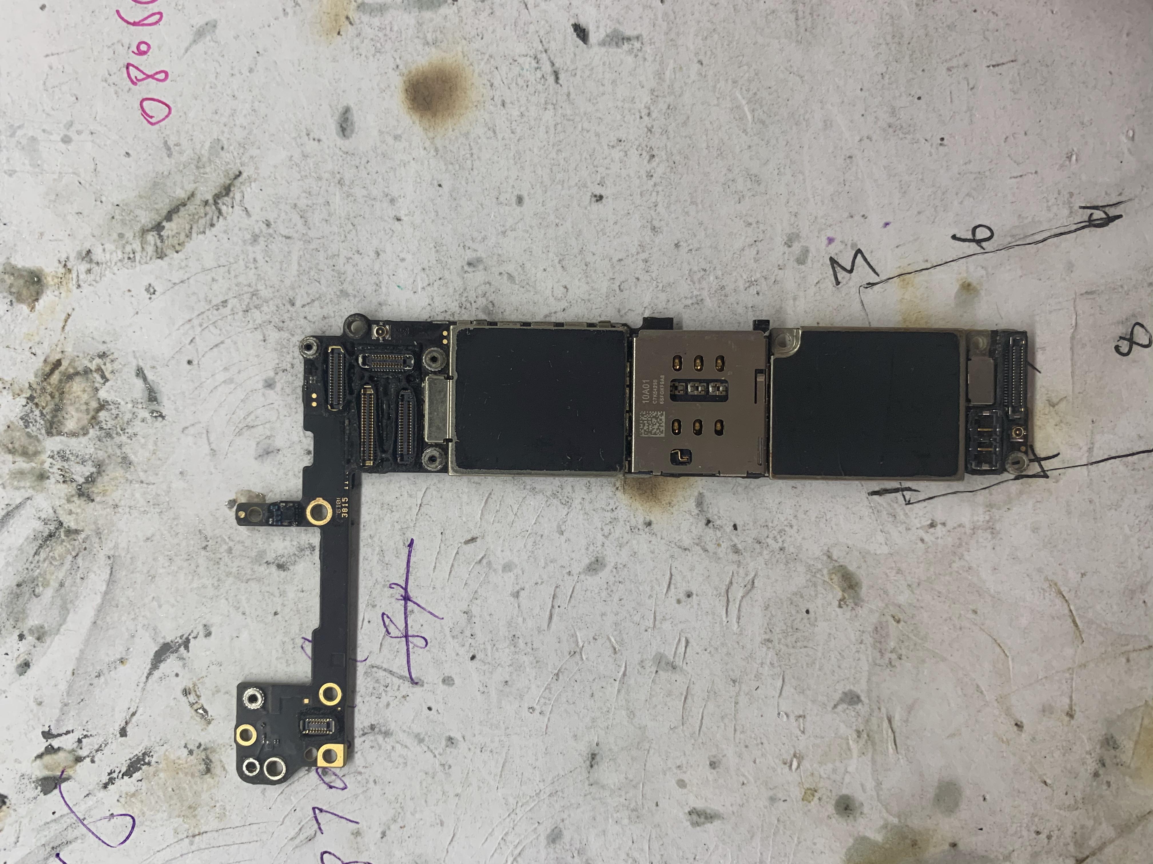 苹果6splus白苹果开不开机怎么办,苹果6splus不开机维修思路