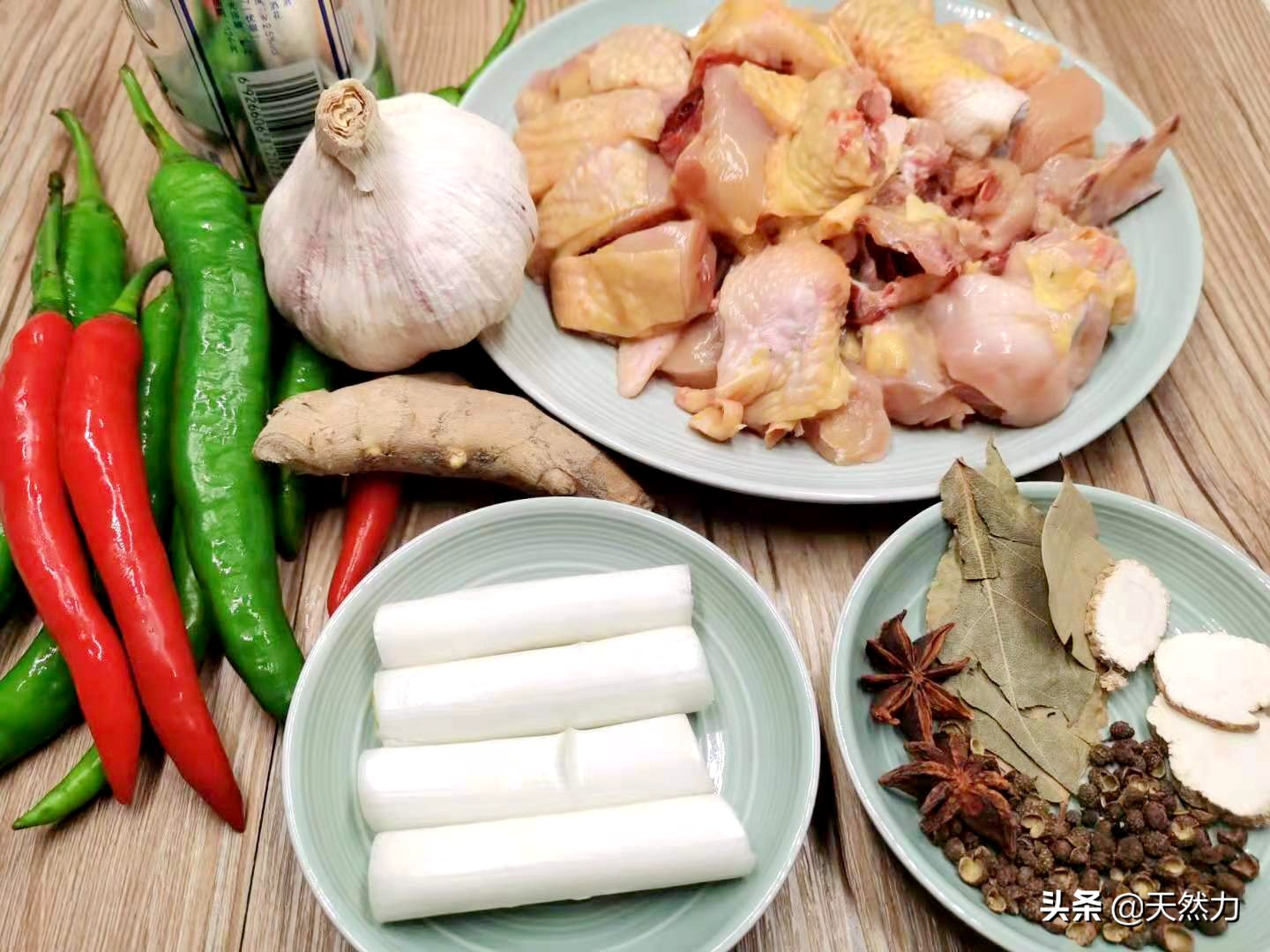 炒鸡怎么做不腥又好吃,炒鸡怎么做才能又香又嫩