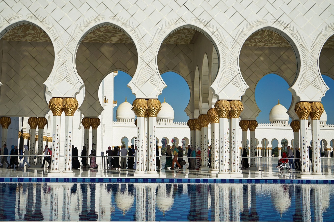 去迪拜旅游要注意哪些,迪拜旅游团不包餐吃什么