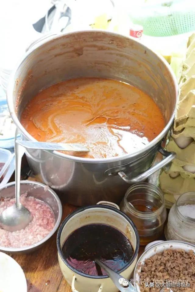 潮州哪里肠粉放花生酱,外地人吃潮州花生酱肠粉