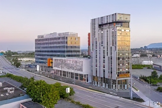 列治文华人最多的区,列治文富人社区