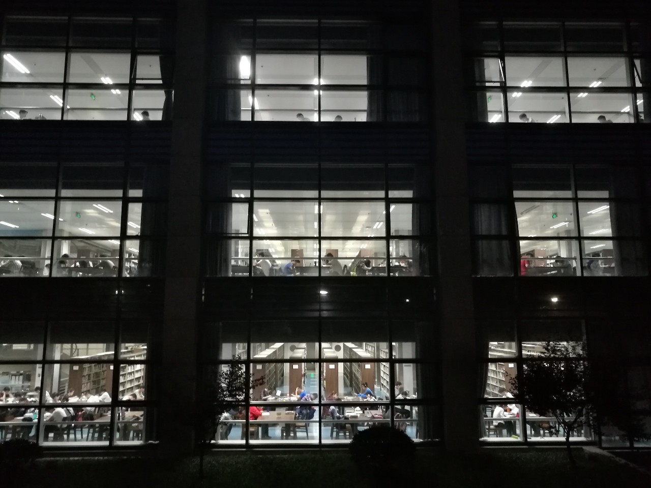 浙大紫金港图书馆对外开放吗,浙大图书馆24小时开放吗