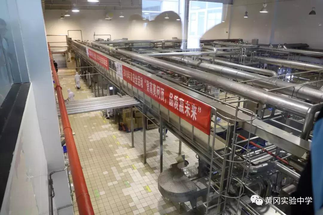 游遗爱、访伊利、观博物，黄冈实验中学的研学实践课不一般