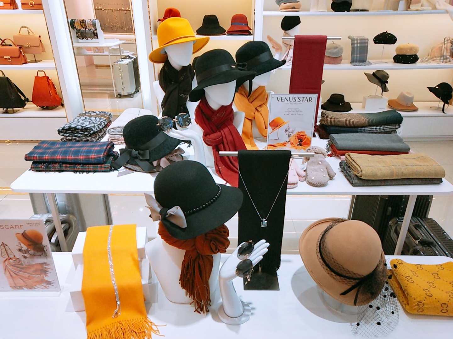 维纳斯配饰店铺,维纳斯配饰集合店怎么样