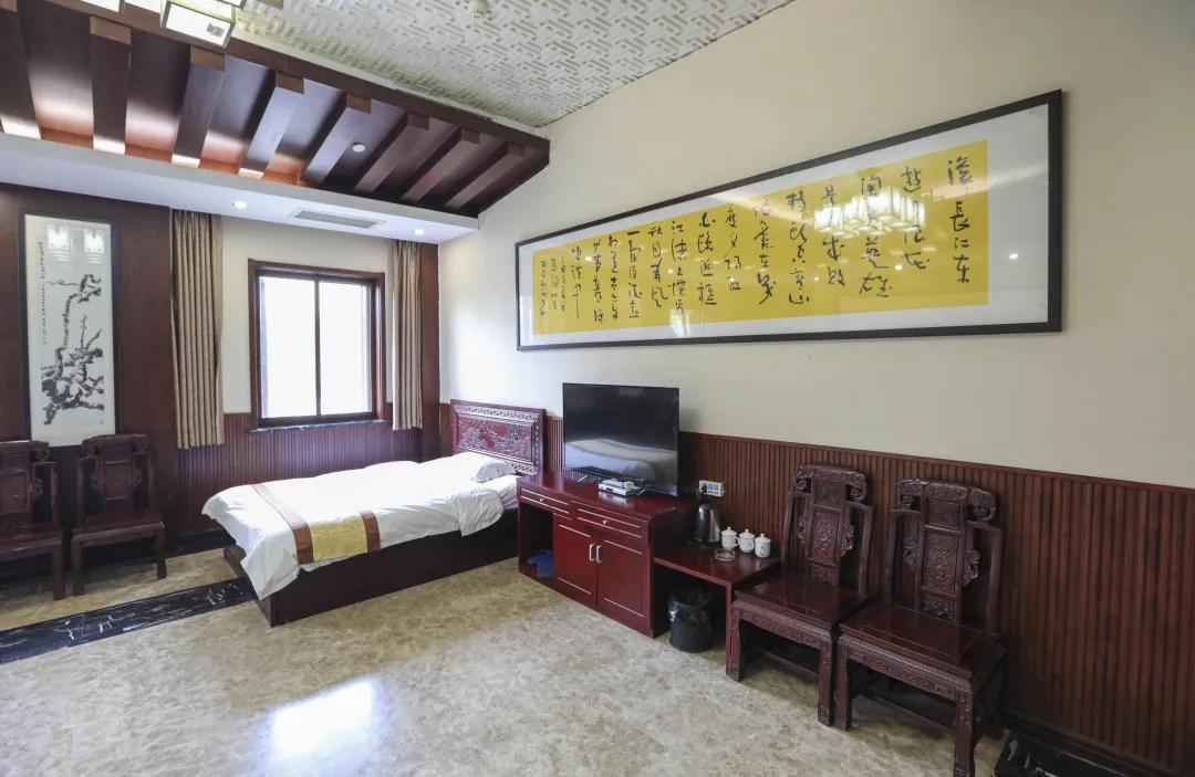 周家大院吴家大院一日游,周家大院爱莲堂