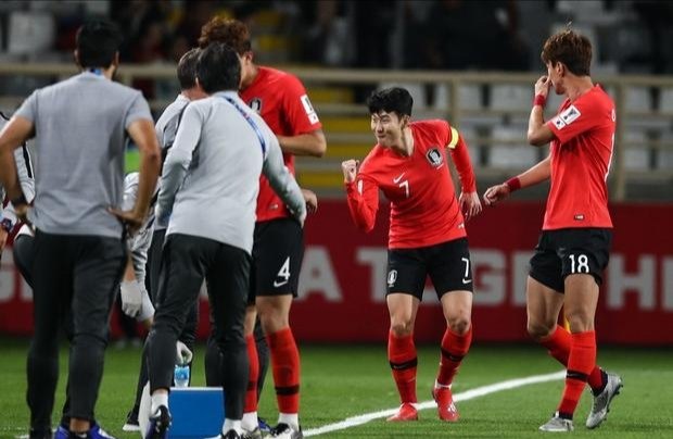 0:2负韩国队正视差距,媒体点评中韩足球差距