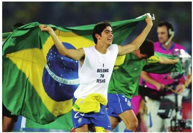 内马尔和卡卡透支巴西队50年颜值,卡卡巴西队颜值巅峰照片