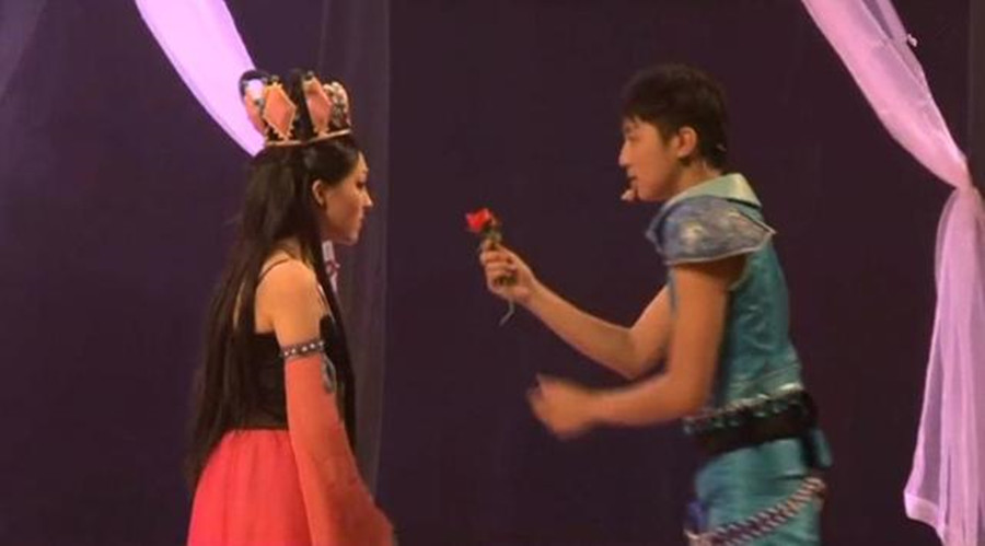 叶罗丽的花边,叶罗丽中的彩蛋