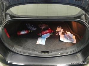 二手车蒙迪欧致胜2.0t和2.3哪个好,福特蒙迪欧致胜改色高贵大气