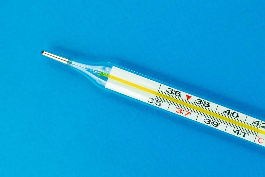 张文宏发烧可以喝牛奶吗,张文宏关于发烧建议视频