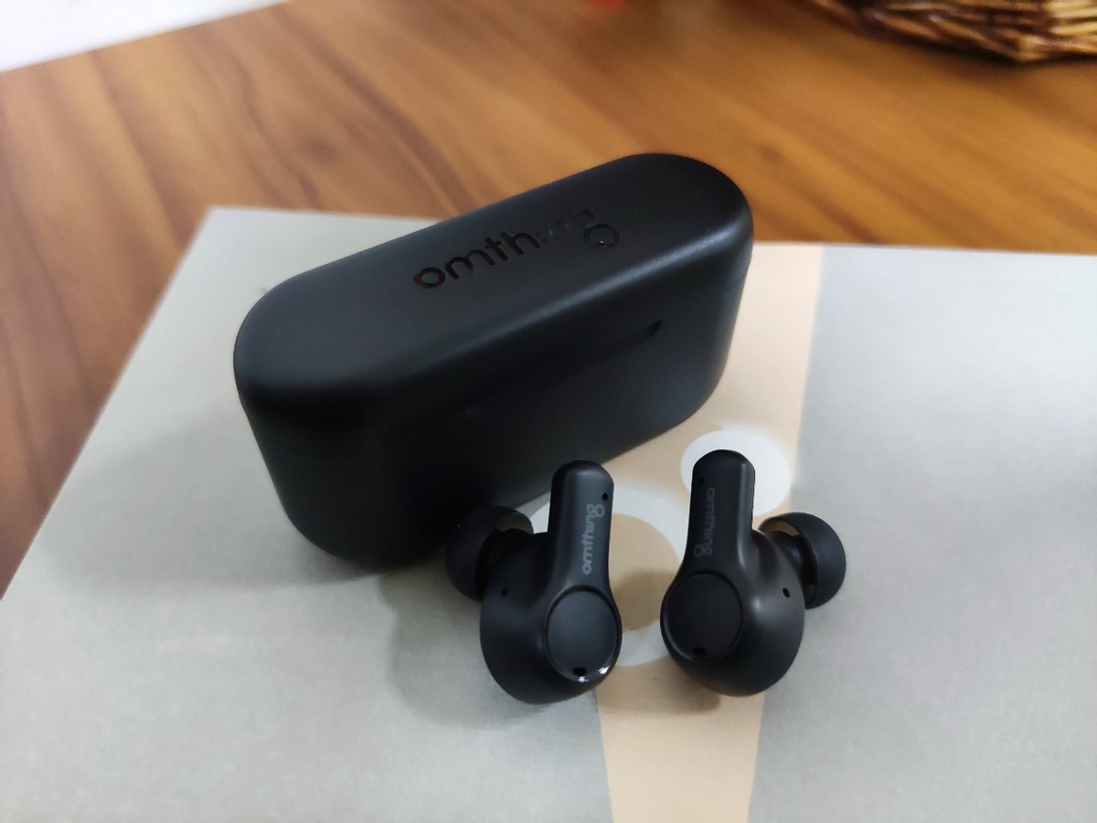 降噪强大，音质卓越，omthingAirFreePlus给予不一样的音乐体验