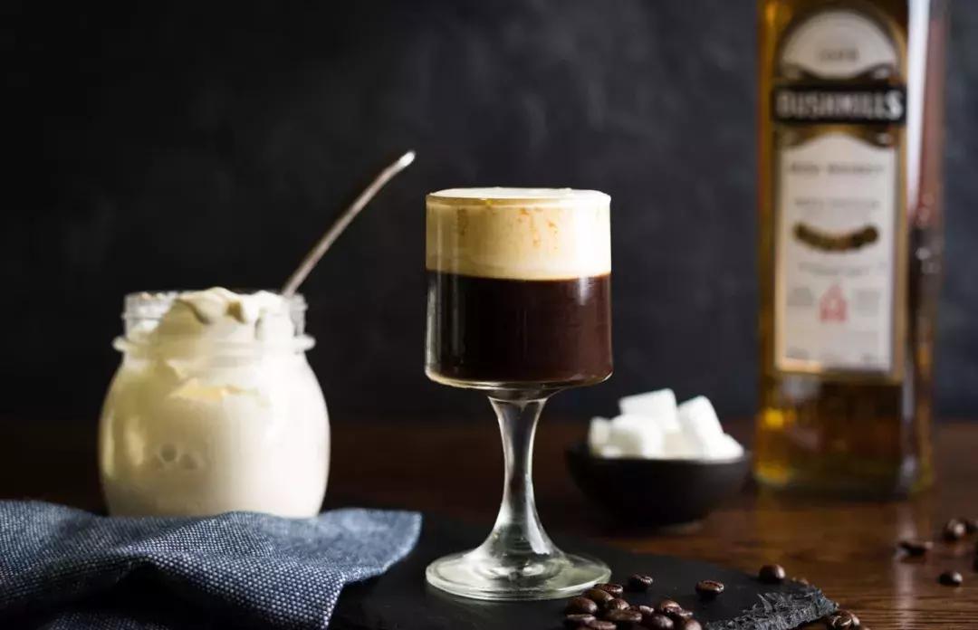 世界上唯一不允许结婚的国家,世界唯一一个不可以离婚的国家