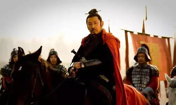 喜欢紫色的女人是不是男朋友多呀,一个喜欢紫色的女孩