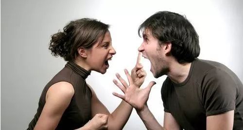 吵架和好的态度应该是怎样的,吵架的正确和解方式