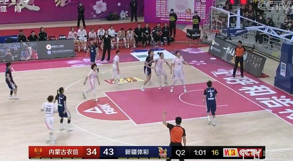展淑萍防守视频,展淑萍技术犯规