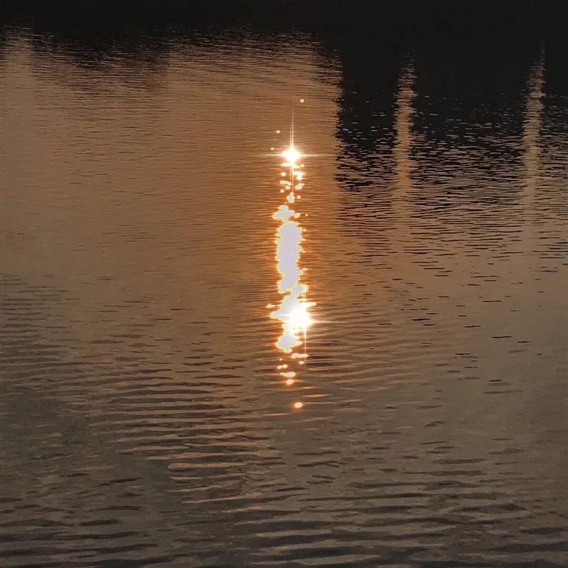 小众ins微信聊天背景图黑暗,小众聊天背景图全屏