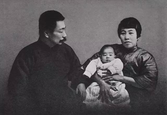 鍜岀尓鎼忔枟椴佽繀,椴佽繀寮瑰紦