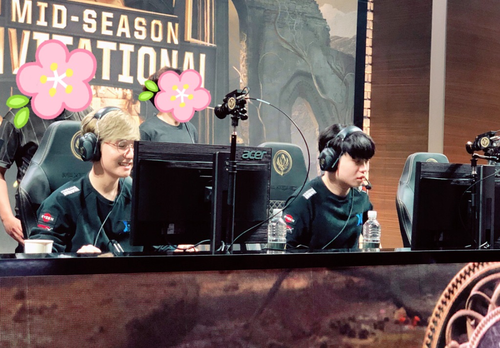 难怪RNG不用，继S8之后，这款鼠标又在暴雪嘉年华赛事中失灵