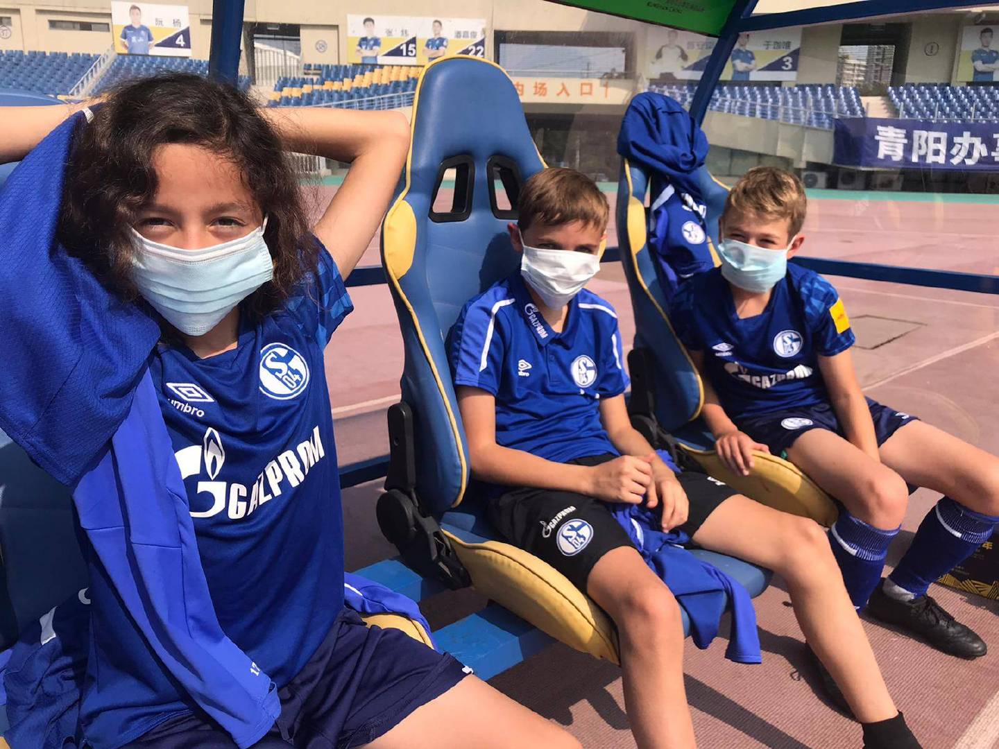 上海上港杯青少年足球,上港2比1夺冠