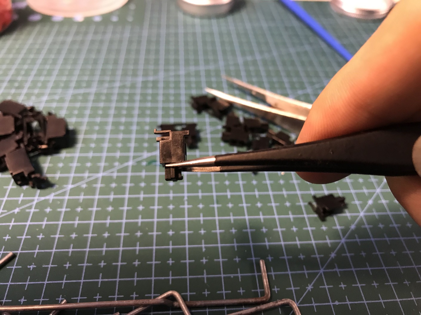 3494机械键盘,不到百元的青轴高颜值键盘