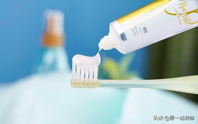 墙面开裂发霉用什么方法处理,用海沙墙面发霉脱皮怎么办