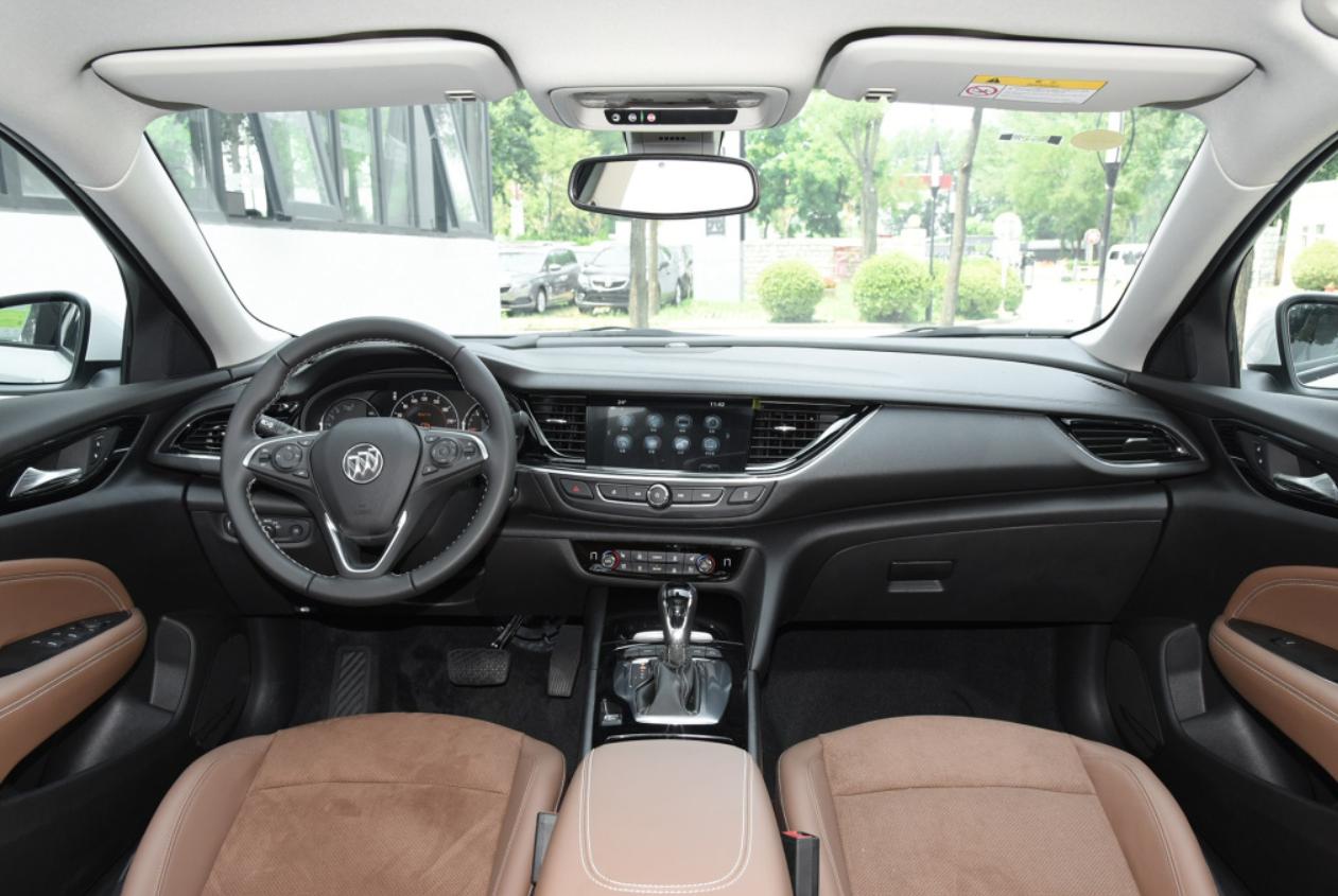 新款君威2.0t适合暴力驾驶么,新款2.0君威车主真实感受吐槽