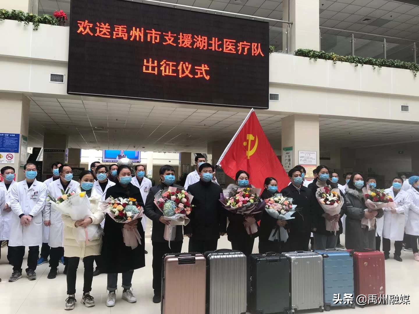 “我愿意”!这就是“白衣战士”的宣言,每个人为之动容