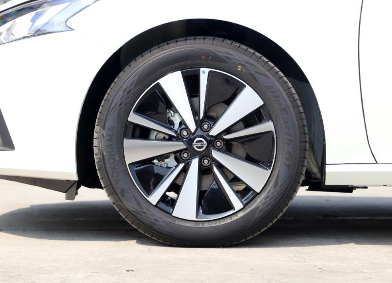 日产天籁省油测试,21款天籁2.0l表显油耗与实际油耗