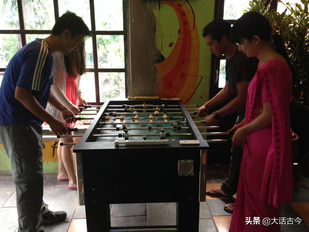 桌上足球历史,桌上足球是怎么来的