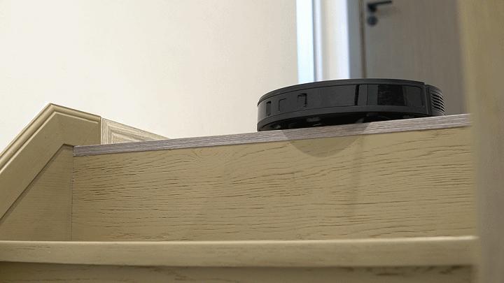 能扫能拖还能除菌?科沃斯地宝DEEBOTN8PRO评测