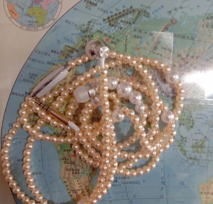 为什么女性越来越喜欢碰瓷,美女碰瓷套路