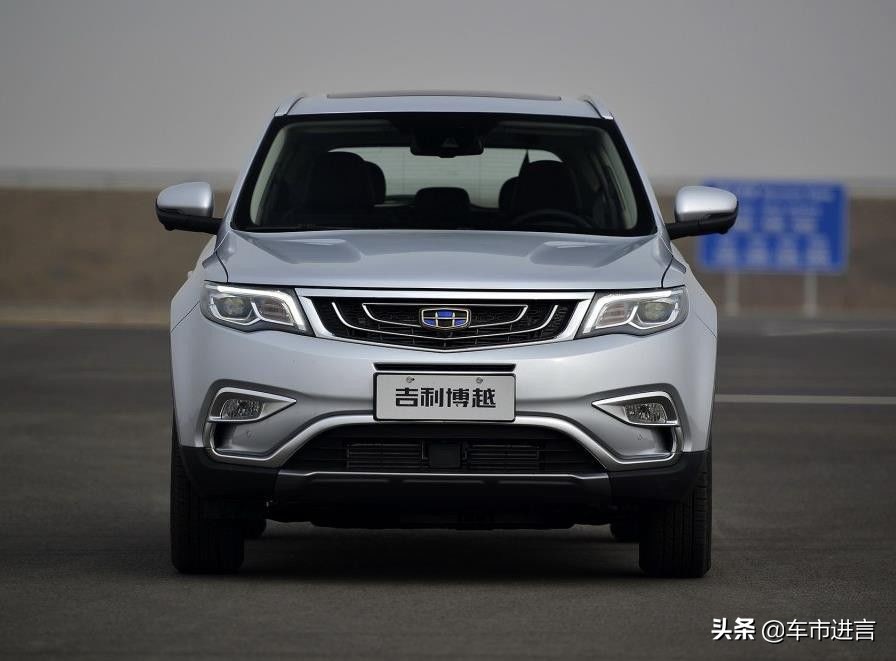 吉利博字辈车型,吉利汽车赠送5年的流量要插卡吗