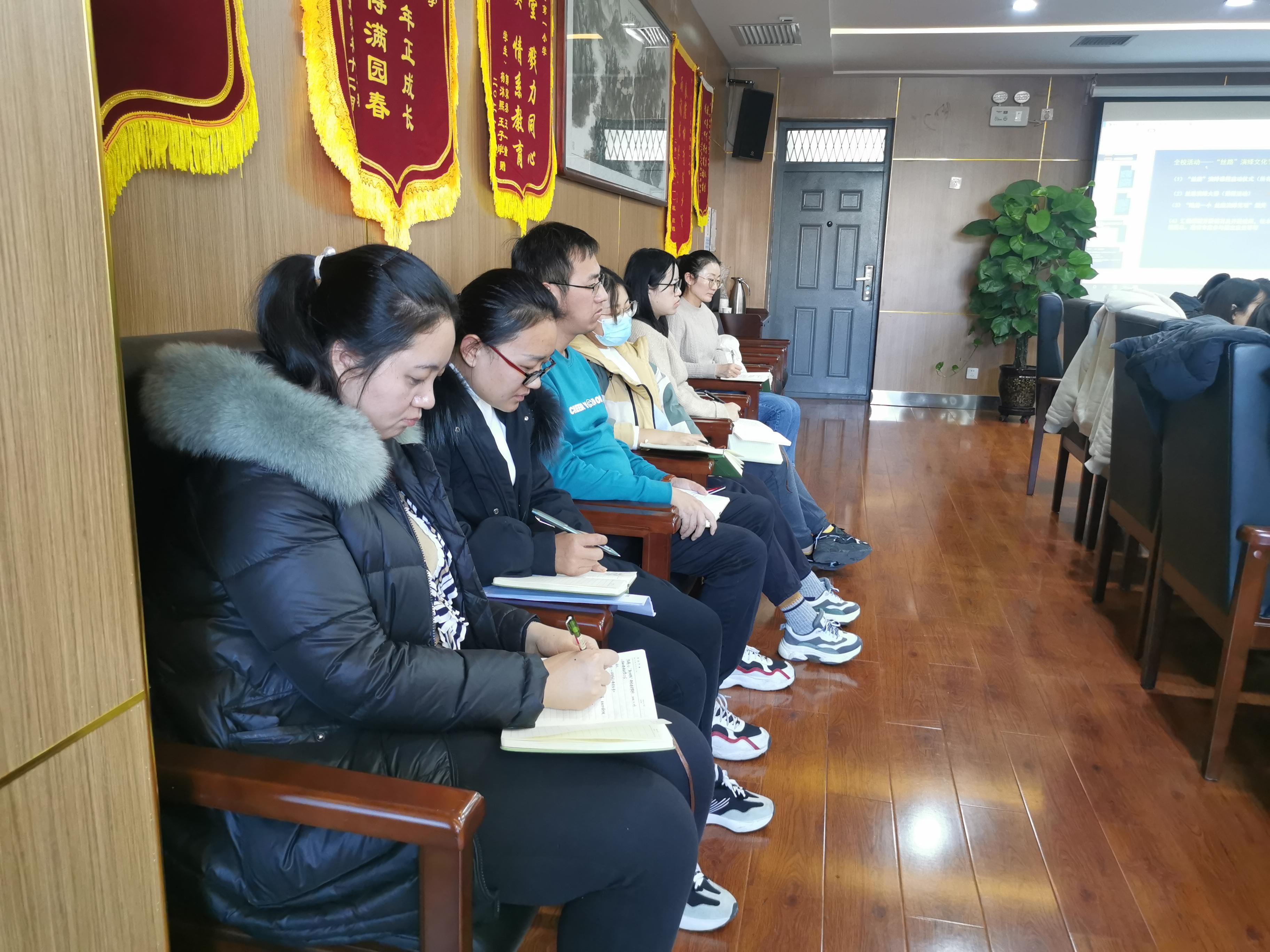 西安国际陆港高新第一小学怎样,西安国际陆港第一小学视频号