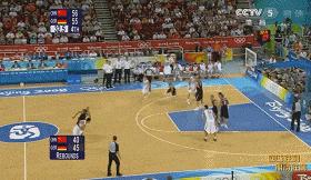 易建联(16年),顶天立地