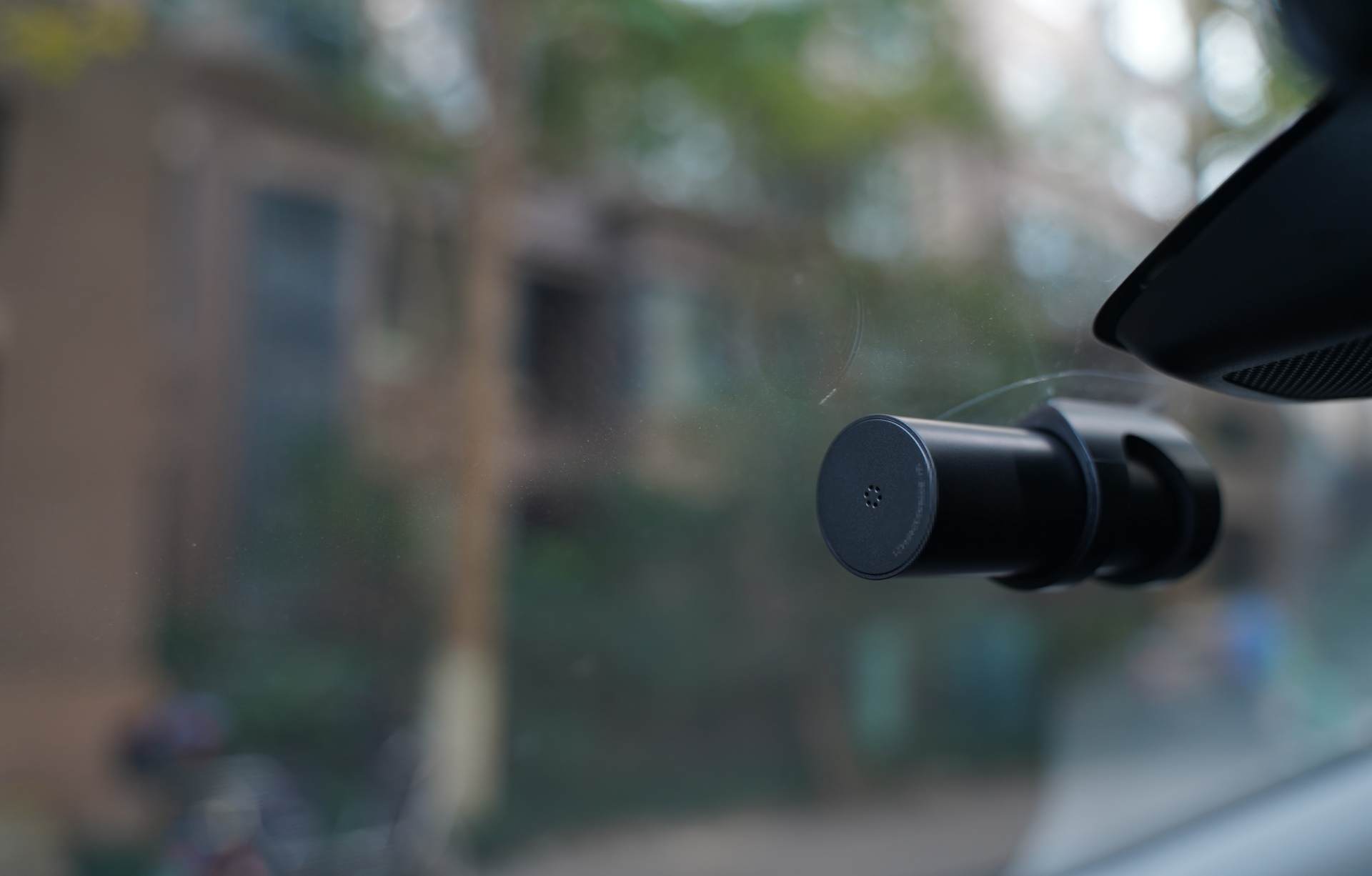 行车记录仪哪一款比较好又实用,比较实用行车记录仪推荐