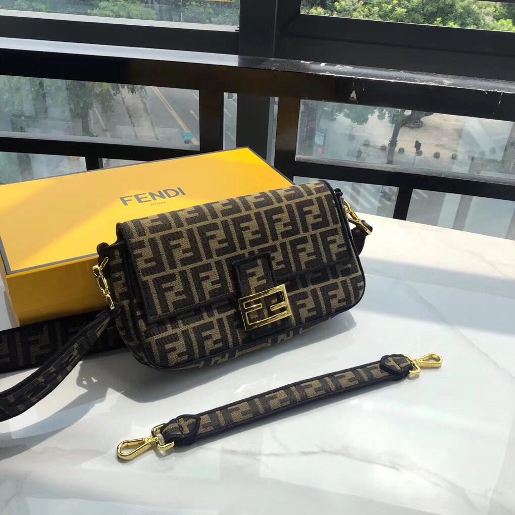 2020潮款包包,包包的种类大全2020