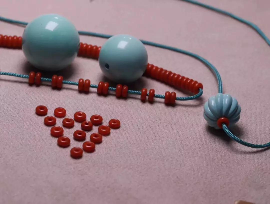 绿松石搭配什么配饰最好,绿松石搭配小技巧秒变时尚博主