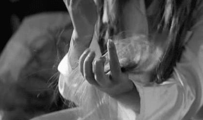 我才二十岁就秃头了该怎么办,我才20岁头发就要秃了