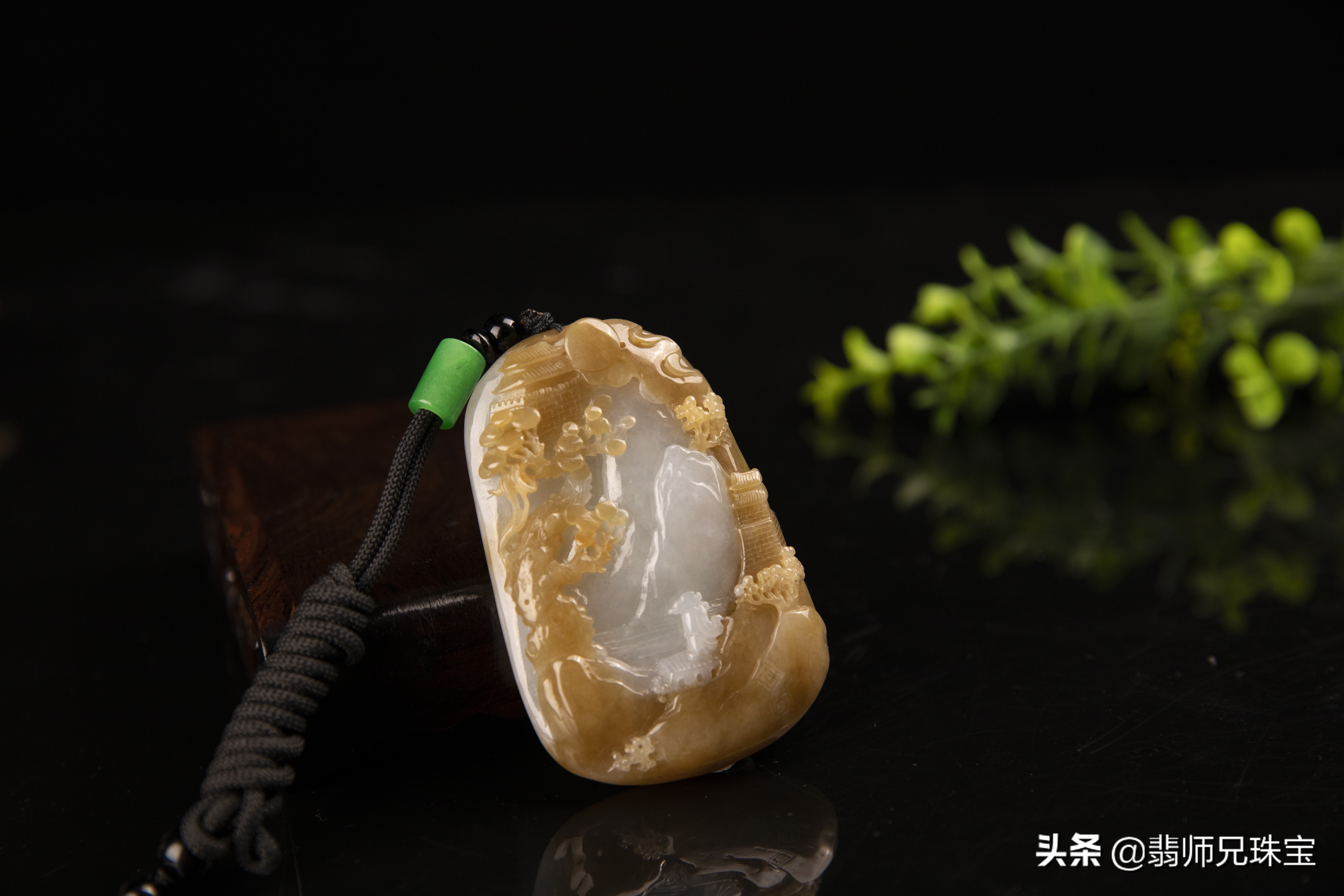 天然黄翡的特别之处,天然黄翡的特质