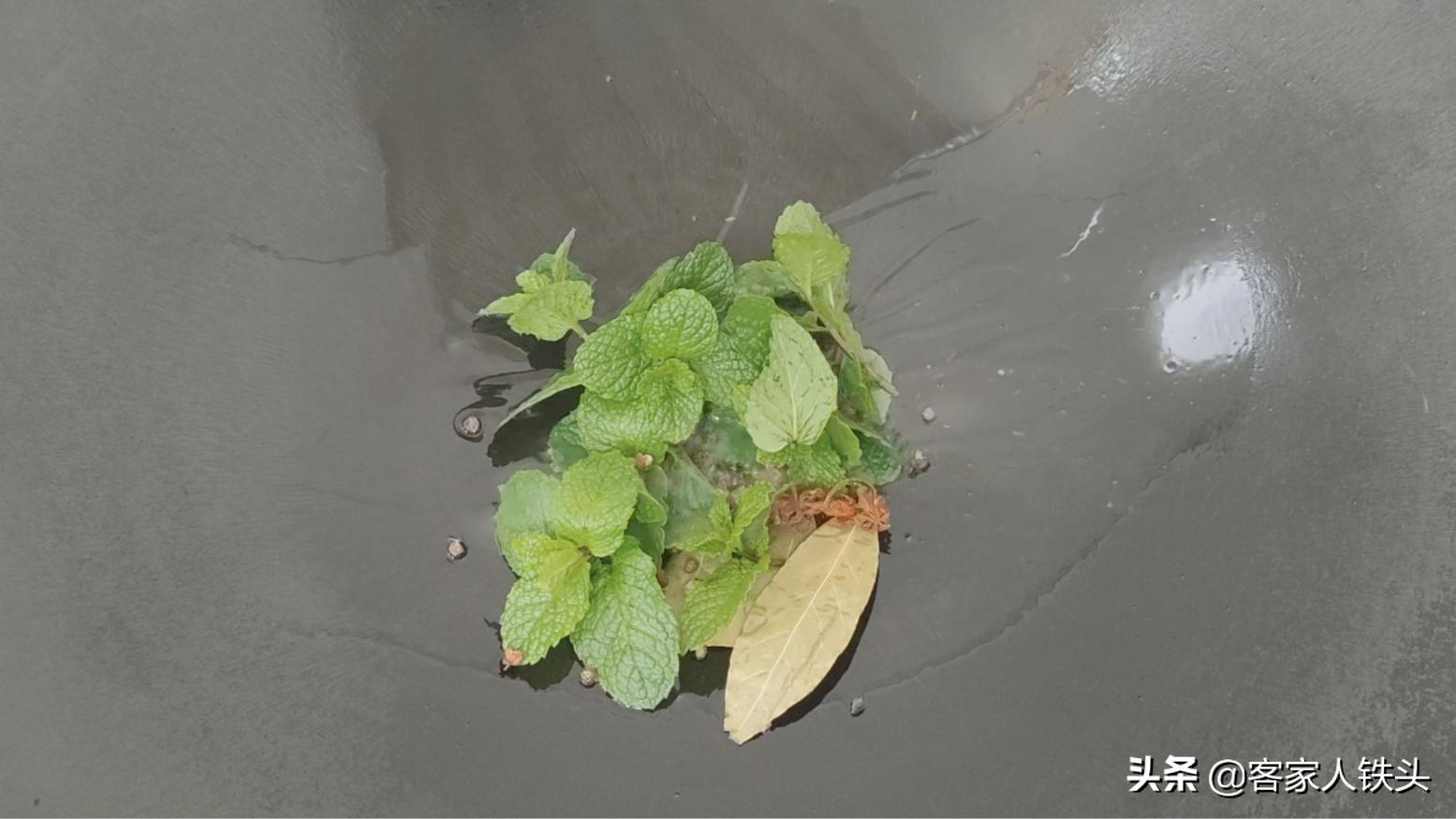 家庭版烤鸭酱料怎么调,吃烤鸭用的酱料咋做