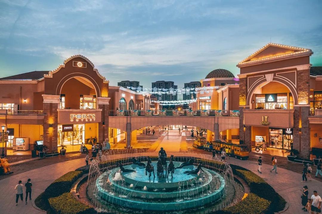 武汉如火如荼的夜生活,武汉夜晚生活记