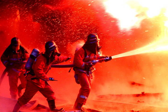 从消防员感悟生命的意义,消防员刻在骨子里的责任与使命