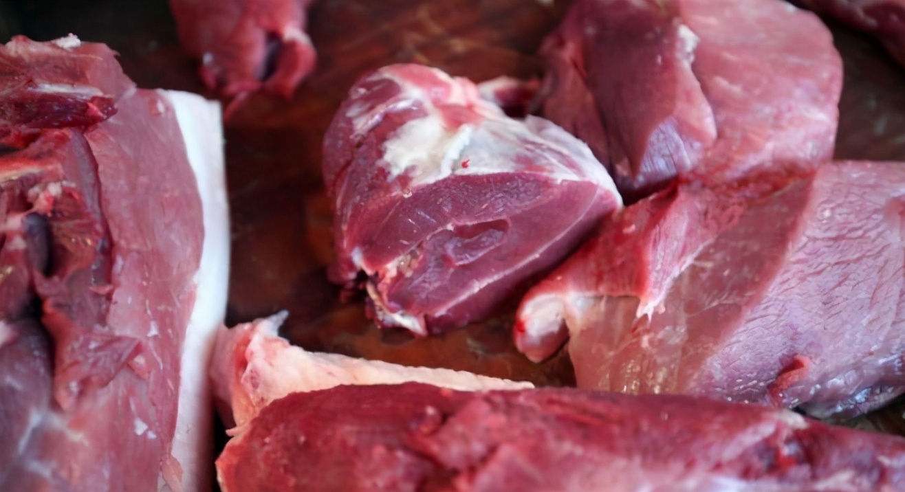 买猪肉看准3个地方,买猪肉挑这四个部位最好