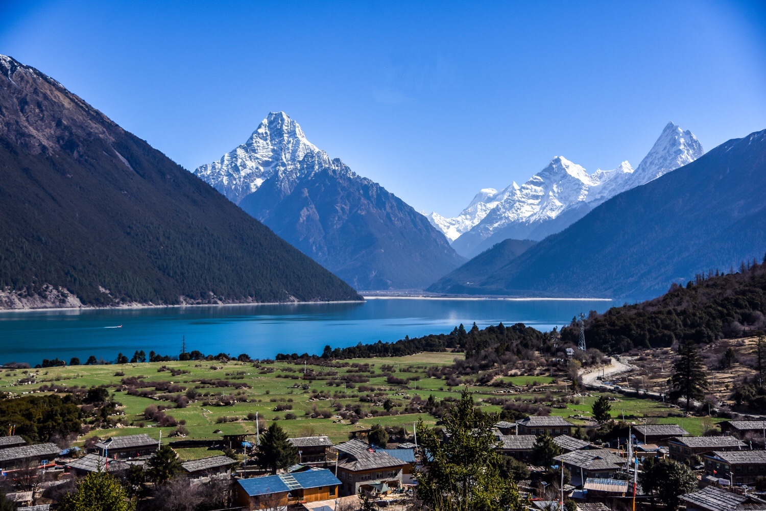 西藏攻略从哪里坐火车进藏,最浪漫的进藏方式坐上火车去拉萨