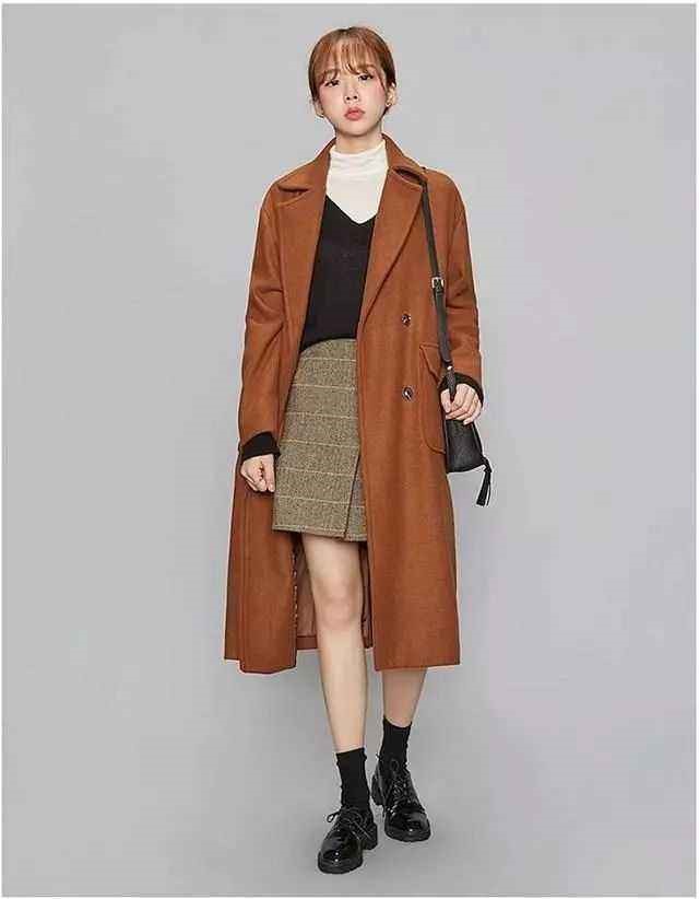 女性拥有一件风衣，掌握“3个要素”，优雅又魅力，谁穿谁高级