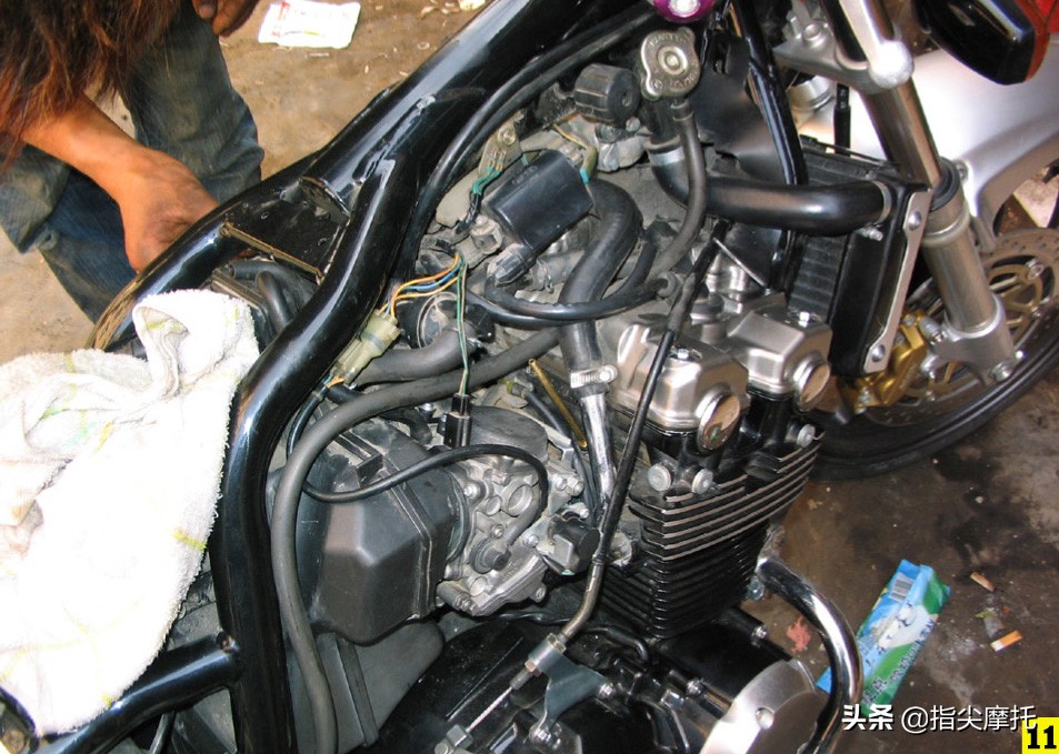 摩托车加大中缸需要怎么调化油器,摩托车四缸平衡一定要调吗