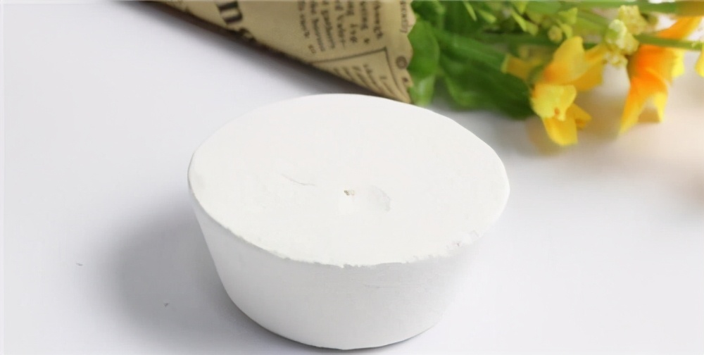 贝壳鞋黄了怎么变白,贝壳鞋发黄了用什么方法可以变白