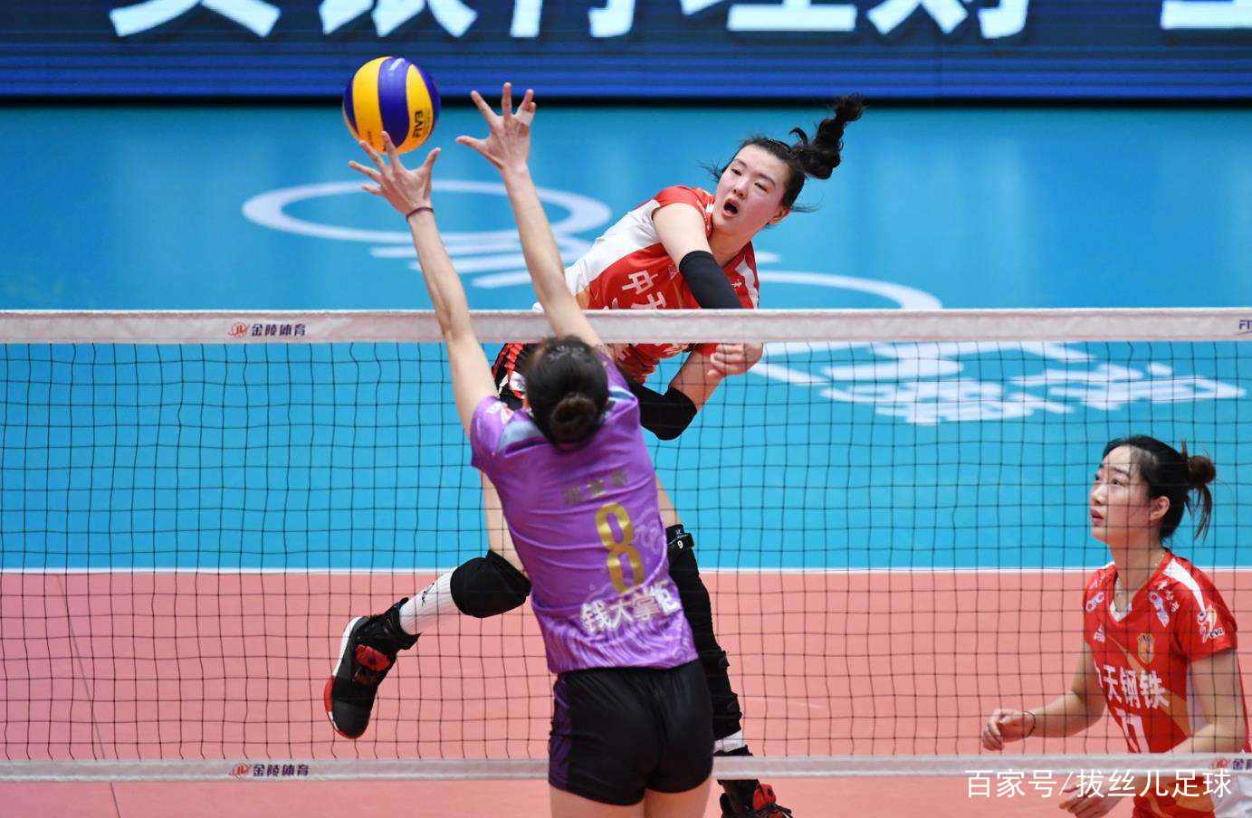 女排张常宁打排球照片,女排张常宁打沙排的视频