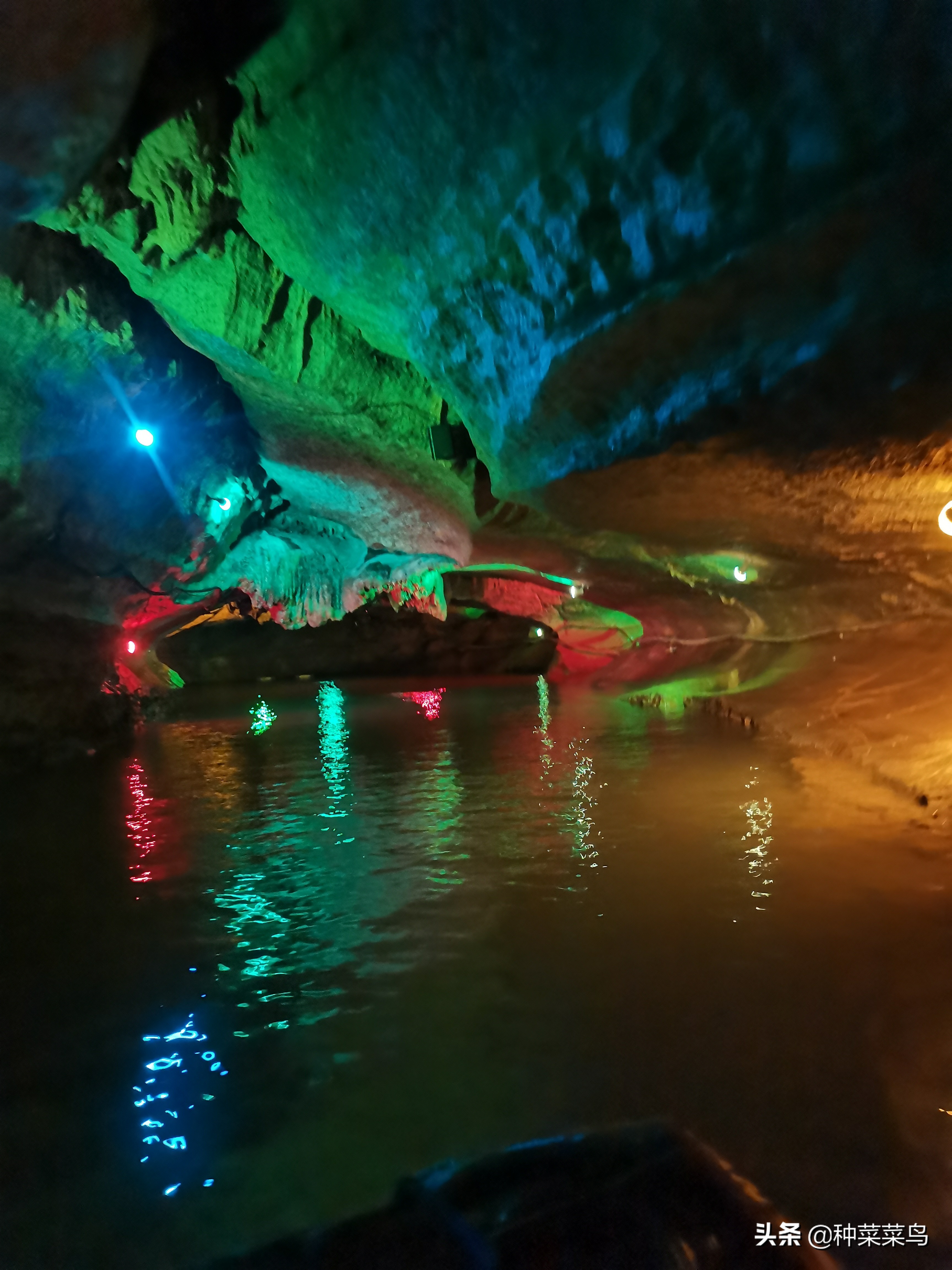 太极洞风景区游记,人间奇景太极洞